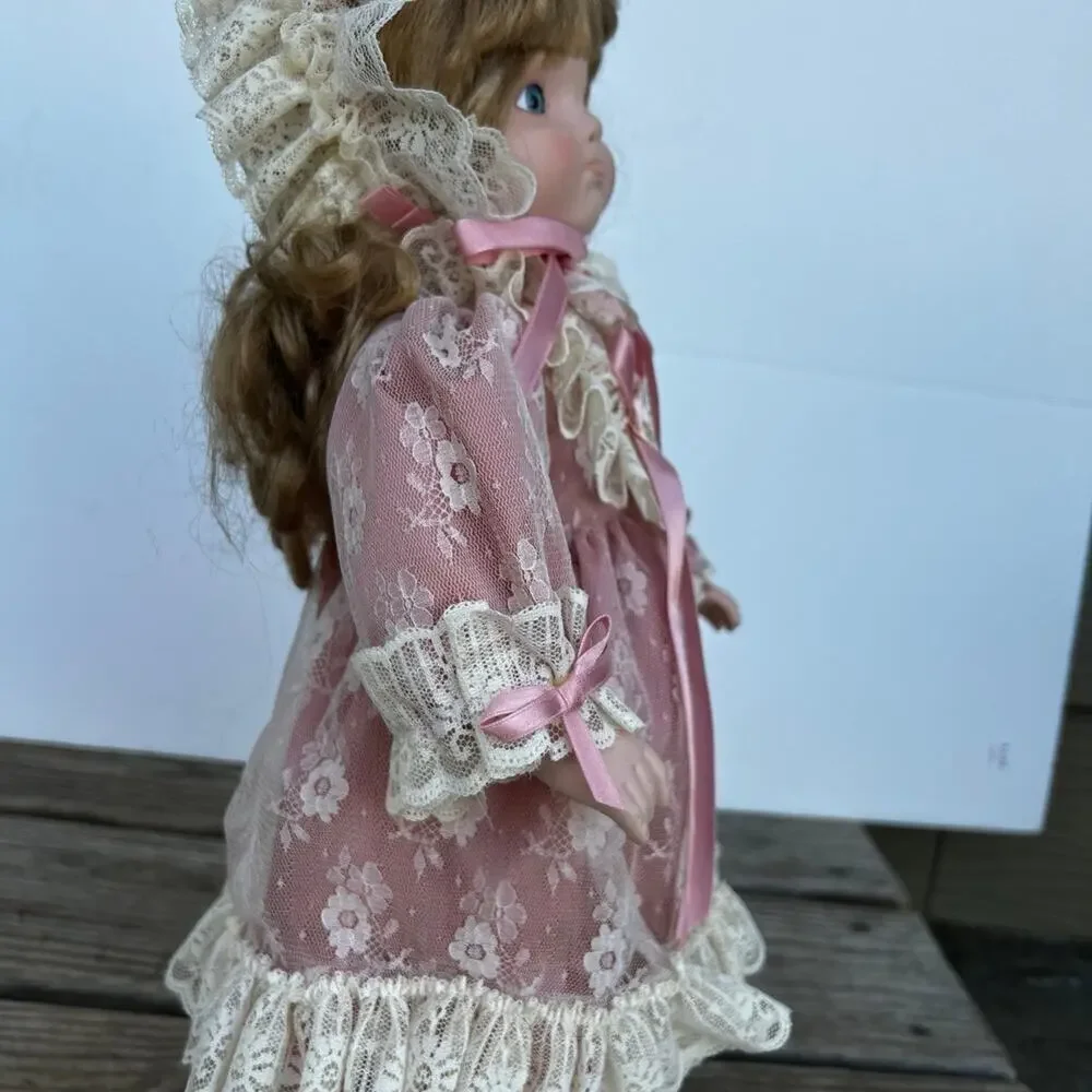 SEYMOUR MANN “Joanne” collectors 18
